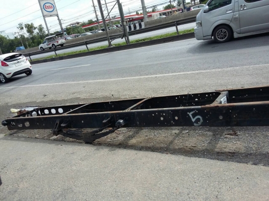 ขายแชสซีส์ อีซุซุ ร้อกกี้ FRR 32LB. มีเลขใบอินวอยส์