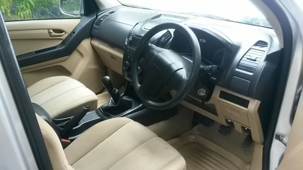 ขายออนิวดีแมก สี่ประตู ตัวเดี้ย ไฟฟ้า พร้อมใช้พร้อมโอน เคยเกิดอุบัติเหตุ จอด จดใหม่แล้ว รถสวยสอาดขี่ดี ปกติทุกอย่าง ปี2012 ขาย379000บาท 0896069238เอ็ม ขายออนิวดีแมก สี่ประตู ตัวเดี้ย ไฟฟ้า พร้อมใช้พร้อมโอน เคยเกิดอุบัติเหตุ จอด จดใหม่แล้ว รถสวยสอาดขี่ดี ปกติทุกอย่าง ปี2012 ขาย379000บาท 0896069238เอ็ม