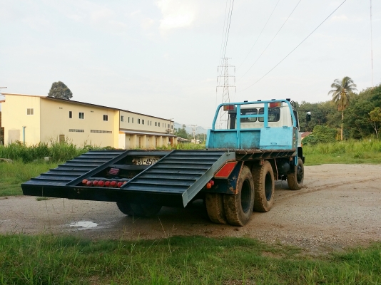 ลดเหลือ 600,000 ขายรถบรรทุกสิบล้อท้ายลาก HINO ZM 285แรงม้า ลดเหลือ 600,000 ขายรถบรรทุกสิบล้อท้ายลาก HINO ZM 285แรงม้า