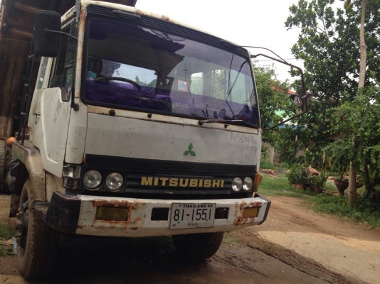 ขายหัวเก๋งมีตซูสิบล้อรุ่น527สภาพสวย