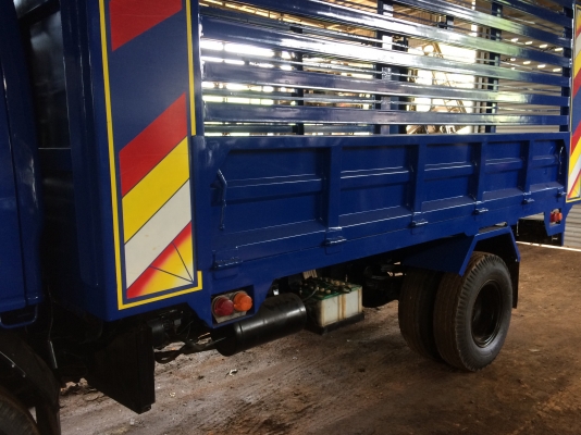 ขาย6ล้อดั๊มอีซูซุ NKR เครื่องยนต์ 110 แรง รถสภาพสวย พร้อมใช้งาน ขาย6ล้อดั๊มอีซูซุ NKR เครื่องยนต์ 110 แรง รถสภาพสวย พร้อมใช้งาน