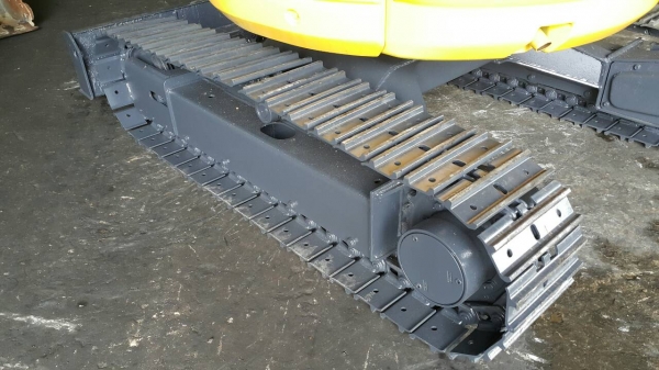 ขาย รถขุด KOMATSU รุ่น PC38UU-2-  มือสองญี่ปุ่น แทร็กเหล็ก บูมสไลด์ ท้ายกลม รถสวยมาก พร้อมใช้งานได้เลย มือถือ/LINE ID : 0818753444