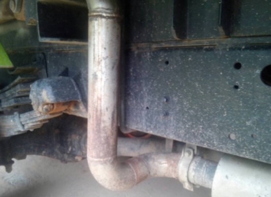 HINO FD 195 HP HO7D หกล้อดั๊มพ์ กระบะดั๊มพ์เหล็ก 5 ตันความยาว 3.60 เมตรสภาพสวยจัดพร้อมบรรทุกหนักพร้อมใช้งาน เครื่องยนต์แน่นดีแรงดีไม่มีแตกเยิ้ม ภายในเก๋งคอนโซลสวยครบพร้อม แอร์เย็น พวงมาลัยเพาเวอร์ ระบบเบรคทริ๊ปฟี้ครบครัน ช่วงล่างแน่นดีคัชซีสวยไม่มีแตกบวม