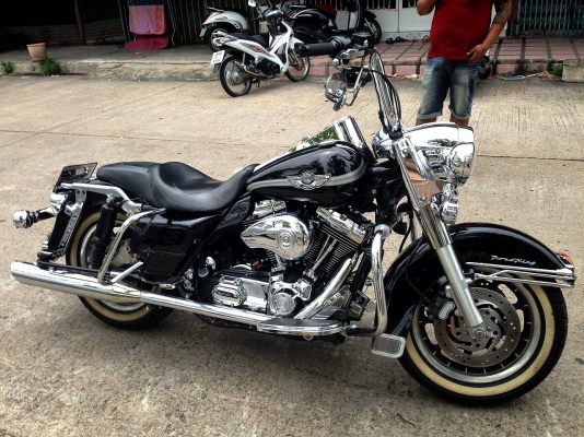 ขาย harley-davidson Road King Standard 100 ปี ปี2003 สภาพนางฟ้า ราคา 490,000 บาท อินวอยท์+สรรพสารมิตรแท้