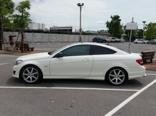 ขาย C COUPE MERCEDES-BENZ (W204) ขาย C COUPE MERCEDES-BENZ (W204)