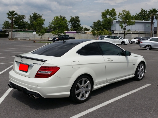 ขาย C COUPE MERCEDES-BENZ (W204) ขาย C COUPE MERCEDES-BENZ (W204)