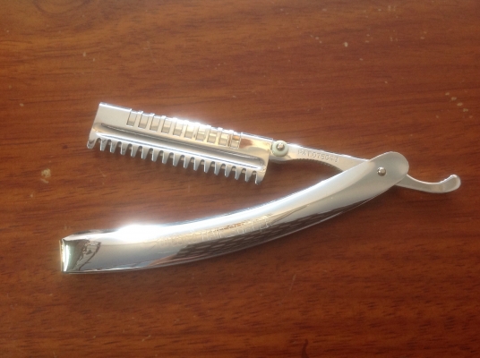 ขายชุดอุปกรณ์ซอยผม ช่างผมมืออาชีพของใหม่ จาก Italy