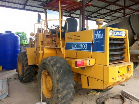 ขายรถตักล้อยาง LK300 สภาพพร้อมใช้งาน เอกสารใบอินวอร์ย สนใจโทร 090-8588220คุณนะ 093-3258446คุณบิว ID:narong498 หรือเข้าดูสินค้าอื่นๆได้ที่ www.truck.in.th/498 หรือเพจFacebook ณรงค์ ซื้อขายรถมือสอง (เว็บไซต์ส่วนตัว) หรือFacebook ตลาดรถมือสอง คุณนะ