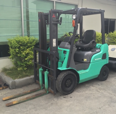 รถยกโฟร์คลิฟท์ 1 ตันยี่ห้อMITSUBICHI (รุ่นใหม่ล่าสุด) เสายกสูง 3 เมตร