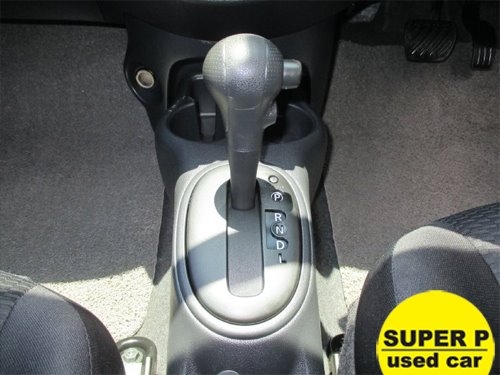 NISSAN MARCH 1.2 AT 2011