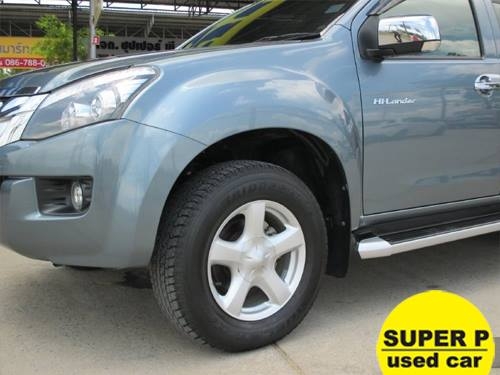 ISUZU D-MAX ALLNEW HI-LANDER CAB-4 presetig 2.5 AT 2013 ISUZU D-MAX ALLNEW HI-LANDER CAB-4 presetig 2.5 AT 2013