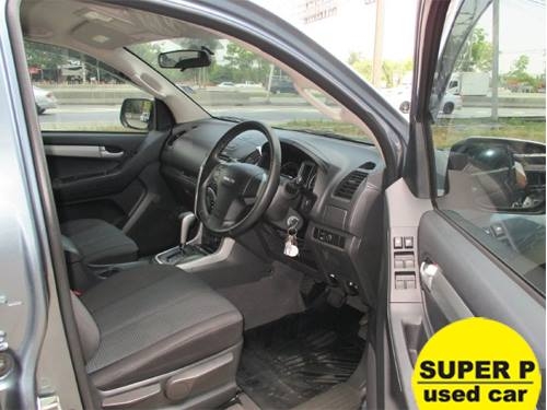 ISUZU D-MAX ALLNEW HI-LANDER CAB-4 presetig 2.5 AT 2013 ISUZU D-MAX ALLNEW HI-LANDER CAB-4 presetig 2.5 AT 2013