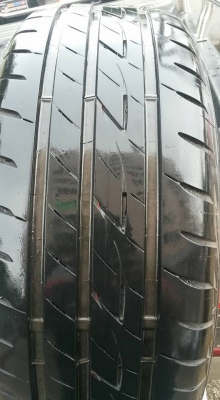 แม็กรีโว้ ป้ายแดงๆ พร้อมยาง สวยๆ แม็กรีโว้ ป้ายแดงๆ พร้อมยาง สวยๆ