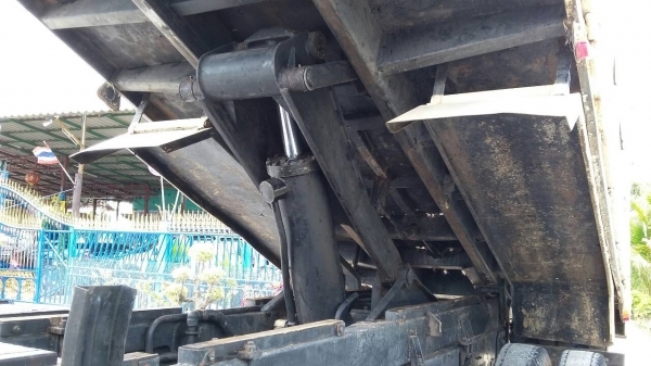 ขายรถบรรทุก 10 ล้อดั๊พม์ ยี่ห้อ MITSUBISHI รุ่น FUSO 527 เทอร์โบ TF กระบะ ดัมพ์ ของ KC.โคราช ขายรถบรรทุก 10 ล้อดั๊พม์ ยี่ห้อ MITSUBISHI รุ่น FUSO 527 เทอร์โบ TF กระบะ ดัมพ์ ของ KC.โคราช