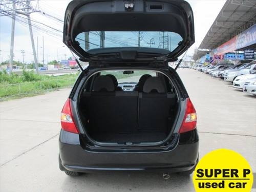 HONDA JAZZ 1.5 I-DSI AT 2004