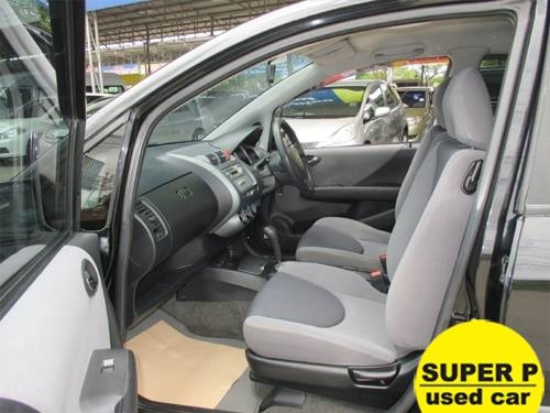 HONDA JAZZ 1.5 I-DSI AT 2004