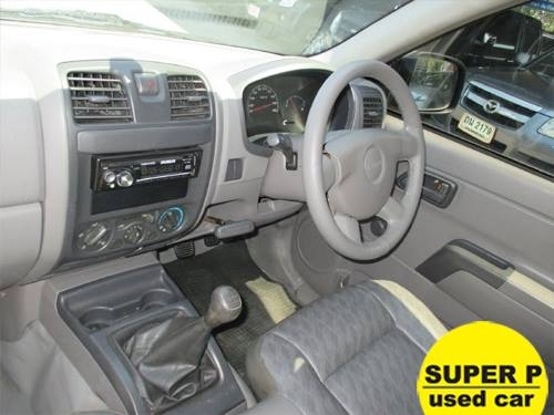 ISUZU D-MAX SPARK EX 2.5 MT 2003