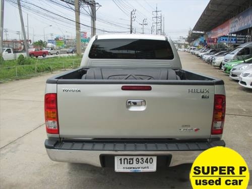 TOYOTA HILUX VIGO 4DR 2.7 4WD AT 2008 TOYOTA HILUX VIGO 4DR 2.7 4WD AT 2008