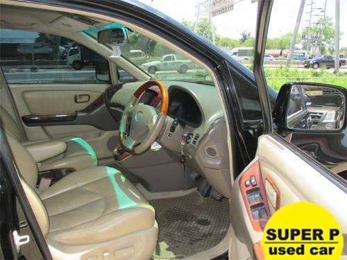 TOYOTA HARRIER 3.0 FOUR AT 2000