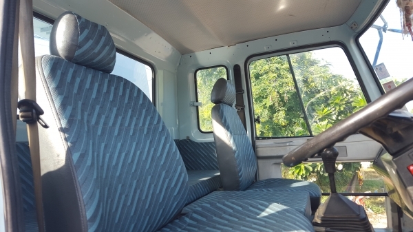 ขายรถเทรลเลอร์ 10 ล้อ ISUZU ROCKY JUMBO 2 เพลา เครื่อง PE=235 แรงม้า บรรทุกรถเกี่ยวข้าว