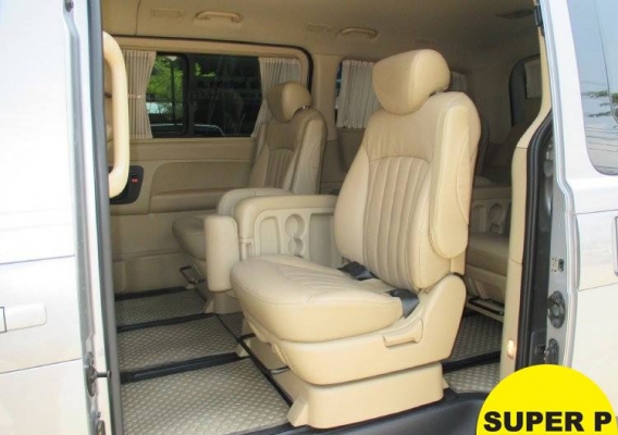 HYUNDAI H-1 2.5 DELUXE AT 2012 HYUNDAI H-1 2.5 DELUXE AT 2012