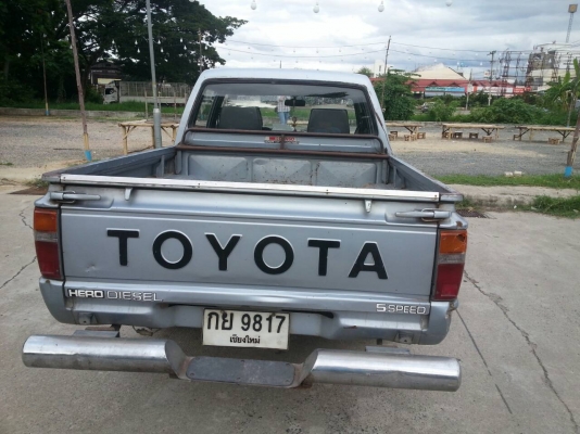 ขาย toyota hero 4ประตู ราคาเบาๆ ขาย toyota hero 4ประตู ราคาเบาๆ