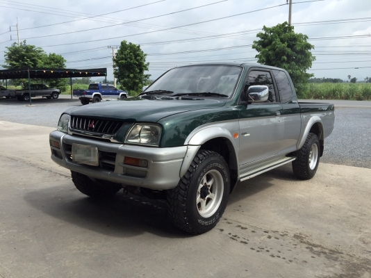 ขาย MITSUBISHI MEGA CAB 4WD 2,800 cc.