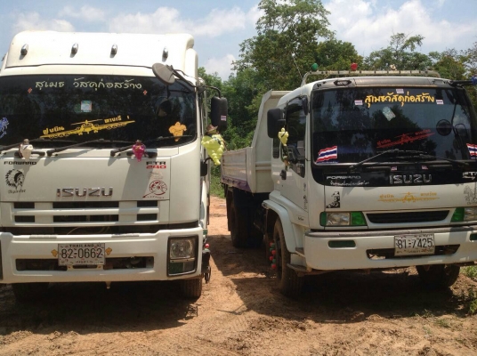 ขายคู่  isuzu240ปี54   IsUzu200ปี49 ติดต่อ080-1405528