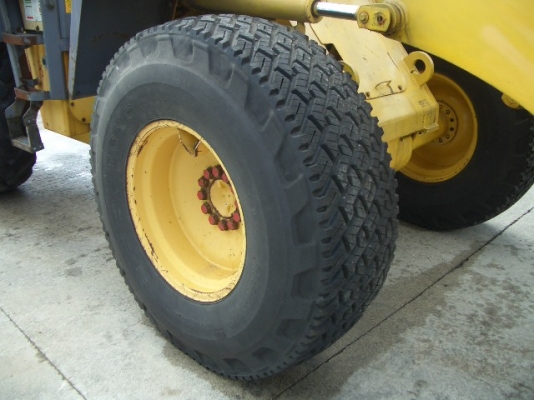 นำเข้าเครื่องจักรกลหนักมือ 2 จากต่างประเทศ Tel.098-858-5524 สามภพ ครับ