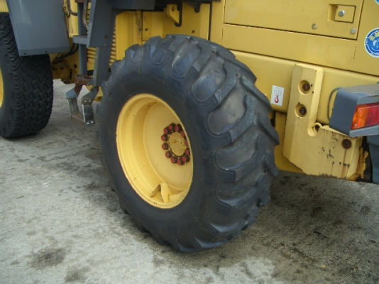 นำเข้าเครื่องจักรกลหนักมือ 2 จากต่างประเทศ Tel.098-858-5524 สามภพ ครับ