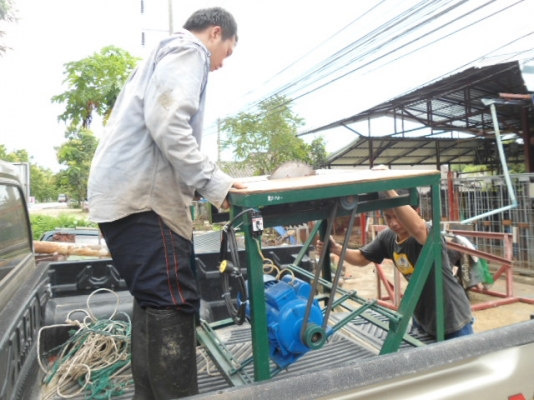 ขายโต๊ะเลื่อยวงเดือน พร้อมใช้งาน