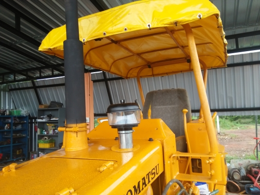 ขายแทร๊กเตอร์ โคมัสสุD2-5รถสวยพร้อมใช้