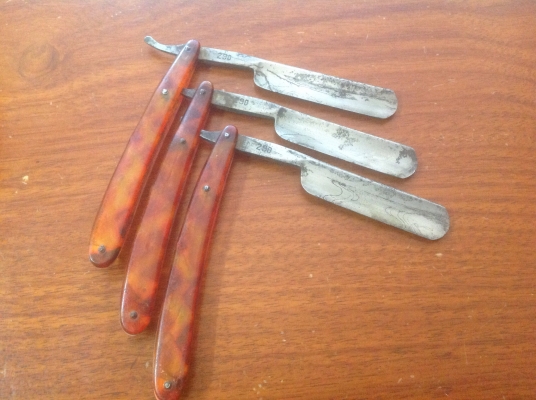 ขายมีดโกนโบราณ Crown &amp; Goat เก่าเก็บ ราคานี้พิเศษรวมจัดส่ง