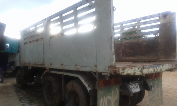 ขายรถ 10 ล้อดั้ม f 18 พร้อมใช้ ขายรถ 10 ล้อดั้ม f 18 พร้อมใช้