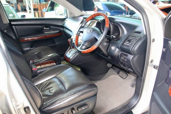 ขาย TOYOTA HARRIER 240G ปี06 ตัวสุดท้าย รุ่นTop หลังคาแก้ว ซันรูฟ มูลรูฟ สีบรอนซ์