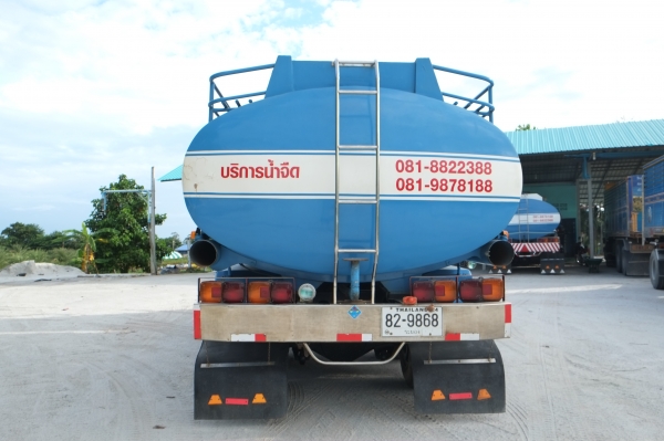 ขายรถน้ำสิบล้อ