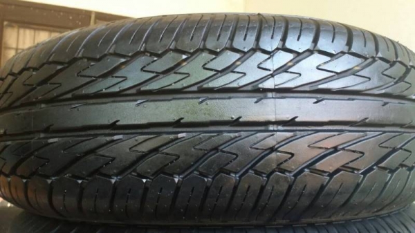ยาง 185 65 15 ถอดป้ายแดง ชุดล่ะ 4,500