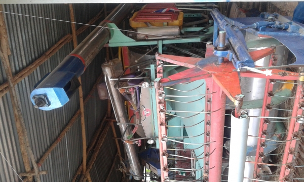 ขายคับรถเกี่ยวข้าวไทยเจริญ รถสวย คล่องตัว ตัวเดินใหม่เครื่องแรง อีซุซุ 200 กว่า ขาย460000 คับ