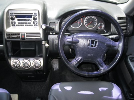 HONDA CRV 2.0 ปี2002 รถสวย เดิมๆไม่มีตำหนิ ขาย 239,000 HONDA CRV 2.0 ปี2002 รถสวย เดิมๆไม่มีตำหนิ ขาย 239,000