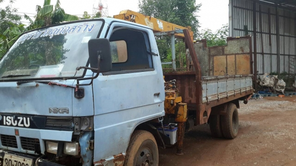 รถ110แรงNKR ติดเครน2.5ตัน ทะเบียนม.79 สภาพพร้อมใช้งาน รถ110แรงNKR ติดเครน2.5ตัน ทะเบียนม.79 สภาพพร้อมใช้งาน