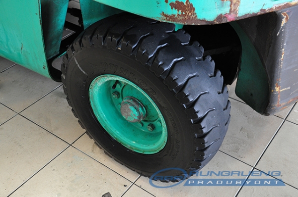 ขายรถโฟล์คลิฟท์มือสอง MITSUBISHI รุ่น FG28 ราคา 395,000 บาท นำเข้าจากประเทศญี่ปุ่น 100\% ไม่เคยใช้งานในประเทศไทย