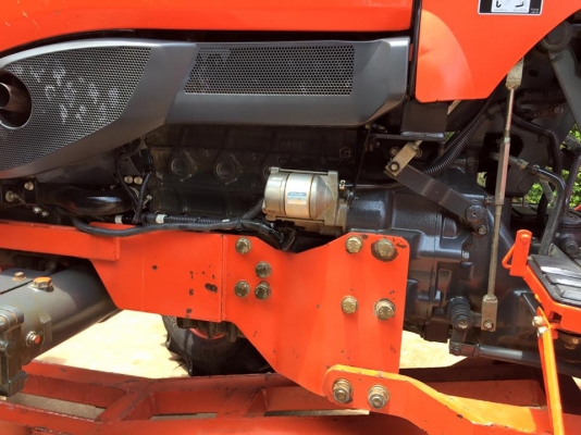 ขายรถไถ Kubota L4708(4WD) พร้อมใบมีดและผานบุกเบิกช้างDP224F รถพร้อมใช้งาน