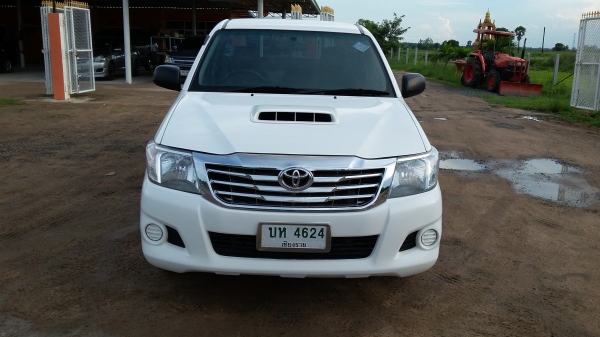 ขายวีโก้ตอนเดียวปี56 พร้อมใช้งานราคาเบาๆ