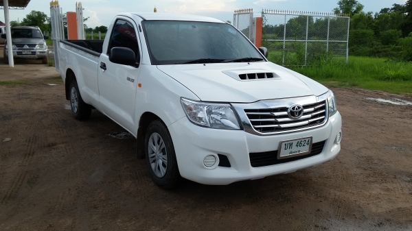 ขายวีโก้ตอนเดียวปี56 พร้อมใช้งานราคาเบาๆ