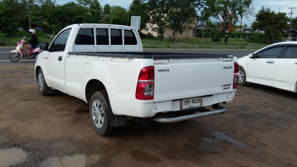 ขายวีโก้ตอนเดียวปี56 พร้อมใช้งานราคาเบาๆ