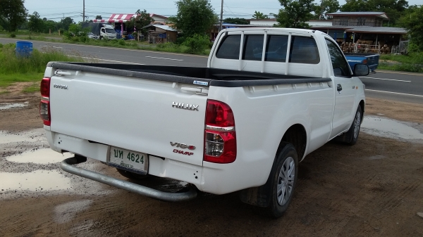 ขายวีโก้ตอนเดียวปี56 พร้อมใช้งานราคาเบาๆ