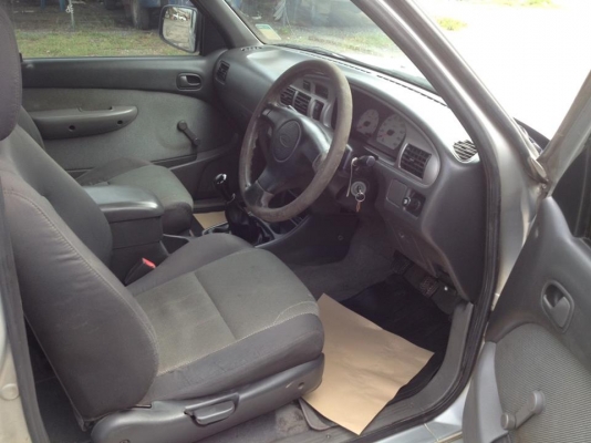 ฟอร์ด4ประตู ฟอร์ด4ประตู