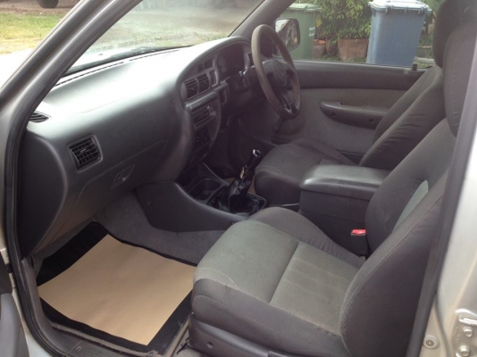 ฟอร์ด4ประตู ฟอร์ด4ประตู