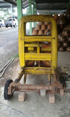 ขายรถสามล้อโบราณ