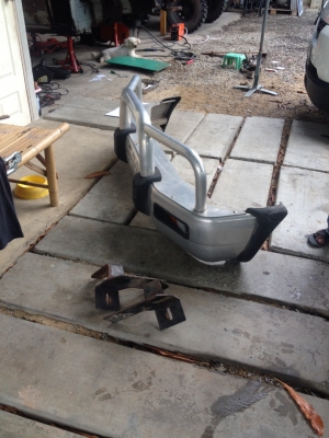 กันชนหน้า tiger 4x4 มิเนียม